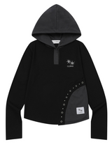 コントゥアアイレットポイントスリムフィットフードTシャツ