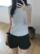 off-shoulder T-shirt (2 colors)