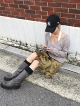 Cream Deep V-Neck Button Loose-Fit Knit (5c)