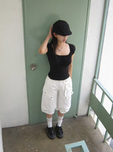 Bogi Shirring Flower Embroidery Slim Short Sleeve T-shirt