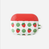 AirPods case - ストロベリーパターン