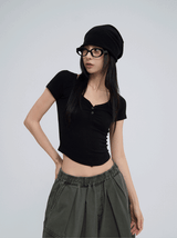 [U-BASIC] Slow button V-neck short sleeve