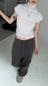 HALF NECK SHIRRING T-SHIRTS