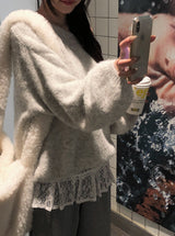 Peto Loose Fit Pendant Lip Neck One-Shoulder Knit