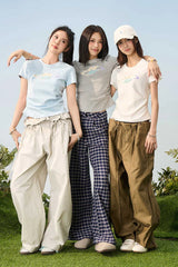 フローラルパッチプリーツスリムTシャツ
