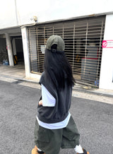 レオピグメントフード付きツーウェイベスト