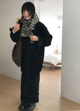 FUZZY LEOPARD MUFFLER