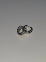 line volume earrings