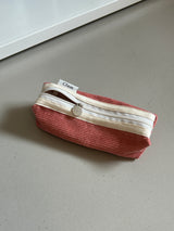 Clam ラウンドペンケース _ Corduroy warm tomato