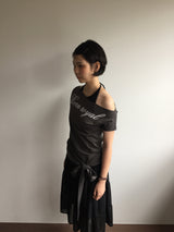ボーントゥービーオフショルダーTシャツ (2color)