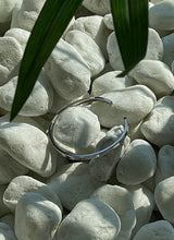 Cent Minimal Bangle Bracelet