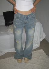  Arc-Damage Distressed Vintage Semi-Bootcut Denim Jeans