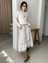 CARROT BUTTON FULL SKIRT (2C)