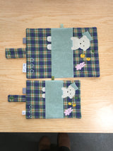 <Can’t escape my blanket> ブックカバー a6,a5