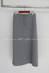 バックオープンバンドロングスカート