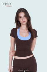 Blue Halter Brown Short-Sleeved T-shirt