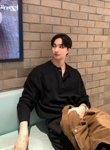 Adaph Henry Neck Waffle Overfit Long Sleeve Tee