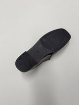 Shirring Enamel Square Toe Loafers