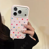 ドーパミン カラー ポルカドット ソフト アイフォン ケース (iPhone 13–17 Series)