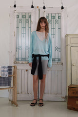 Button v-neck knit_skyblue