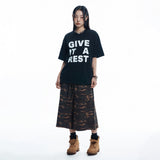 Camo 8-quarter Sweat Bermuda Pants - KHAKI