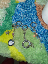 Curved pierce keychain
