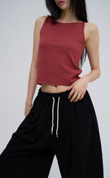 [U-BASIC] Pose Scene Ribbed Sleeveless