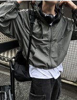 arc-in crop hood windbreaker
