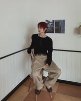 Onen One-Tuck Cotton Wide Slacks
