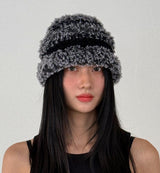  mix fur hat  (black mix)