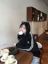 Look 89 Line Long-Sleeve Tee