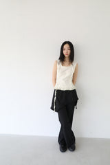 RUFFLE SLEEVELESS (IVORY)
