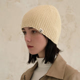VA Square Label Cozy Beanie / Beige