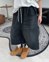 Ethan Carpenter Bermuda denim pants