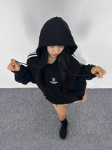 (UNISEX) スリーストライプ オーバーサイズキュート ボックスフーディー - 2 COLOR