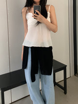 リチャードフリルスリーブレスブラウス