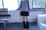 Pudding off-shoulder knit