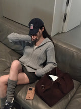 [BELLIDE MADE] ペンダント付きケーブルニットジップアップ