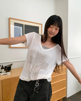 チェッキングクロススタッドシースルーVネックショートスリーブTシャツ