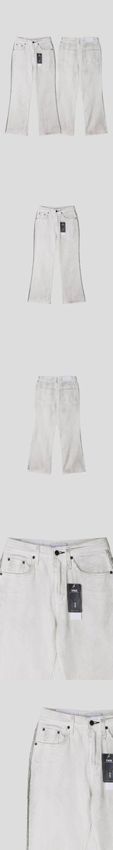[Unisex] ダーティーホワイトワイドフレアパンツ