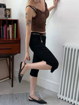 Edge slit capri pants