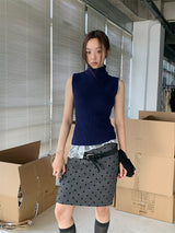 ダイアリータートルネックノースリーブTシャツ