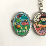 Oval-Shaped Mirror Keychain/楕円形ミラーキーホルダー