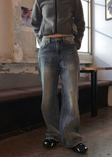 LOOSE BOOTS CUT DENIM