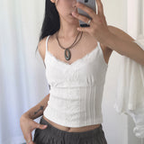 Molet Lace Slit Inner Layered Sleeveless