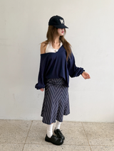 deep v neck loose T 