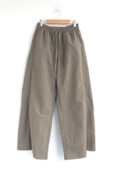 Basic Leaf Banding Pants