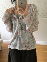 トリッシュ フラワー オーバーフィット ヘンリーネック ロングスリーブ Tシャツ