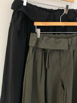 Wrap-curved pants