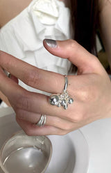 White silver balls ring